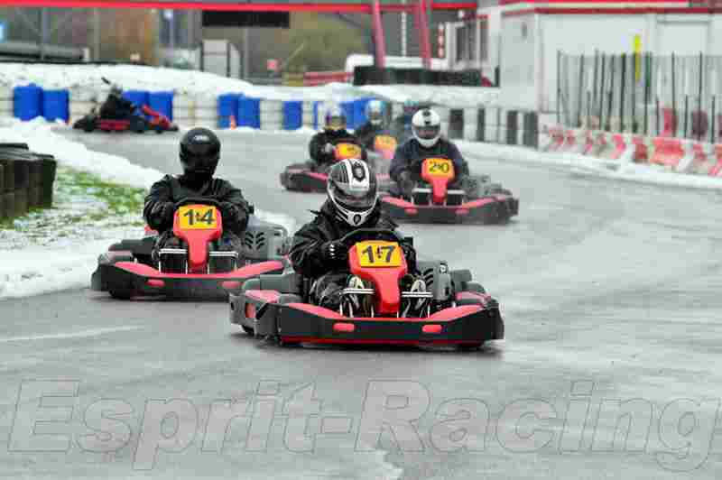 Agrandir la Photo 2010 - Foray Brother's Race Kart - Acte III - Circuit Beltoise Racing Kart - Trappes